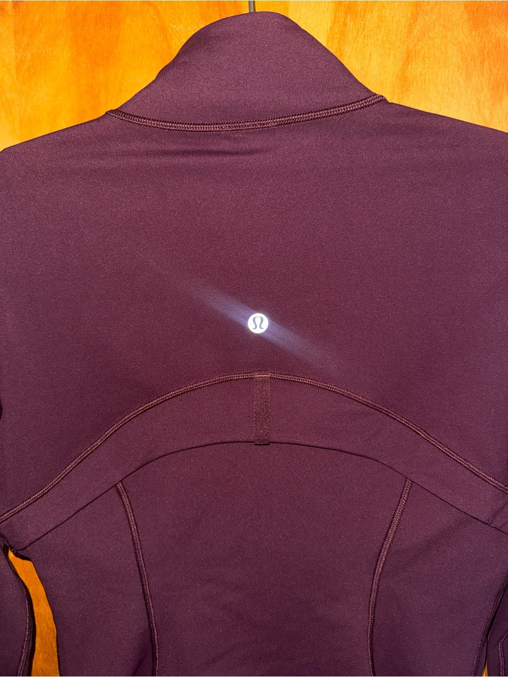 Lululemon Plum Burgundy Define Cropped Jacket *Nulu - Size 8 - Picture 7 of 8